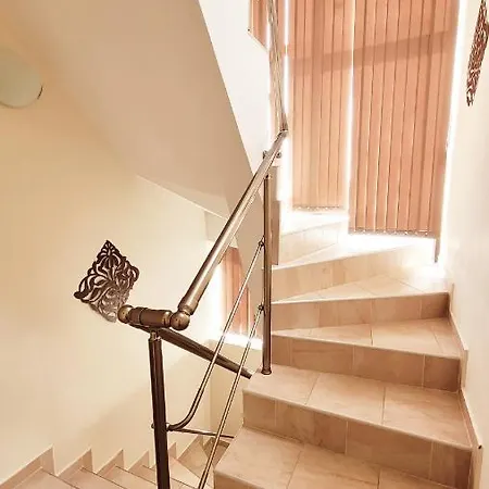 Golf House Paradise Топола