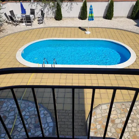 Golf House Paradise Луксозна вила Топола