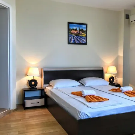 Golf House Paradise Topola