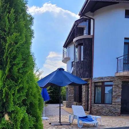 Golf House Paradise