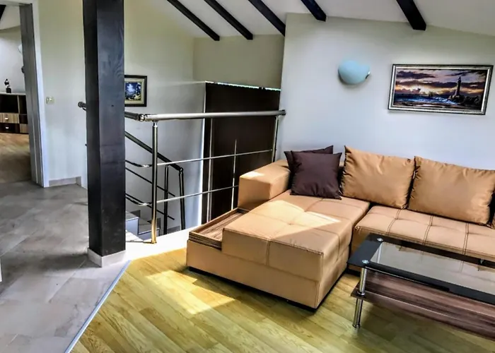 Golf House Paradise *